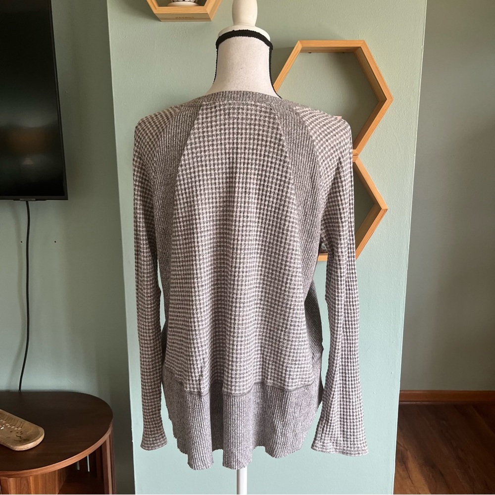 Anthropologie Eri + Ali Sweater, size large - Picture 4 of 5